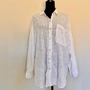 American Eagle Outfitters White Eyelet Shirt